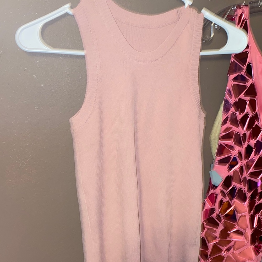 Spandex material kinda tank
